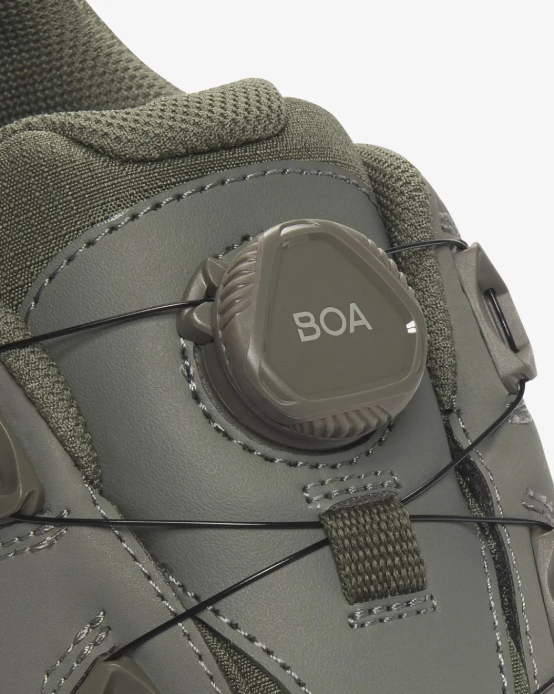 Viking Sneakers|Vandringsskor>Anaconda 4x4 Low WP BOA Olive