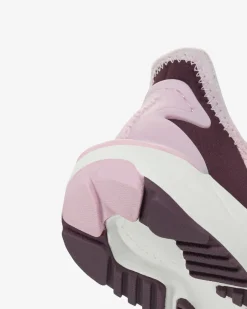 Viking Sneakers><noscript><img width=