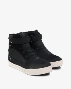 Viking Sneakers><noscript><img width=